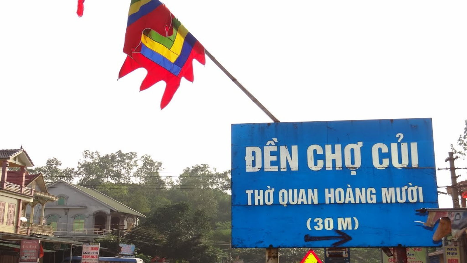 Đền Củi linh thiêng, cầu gì được nấy?